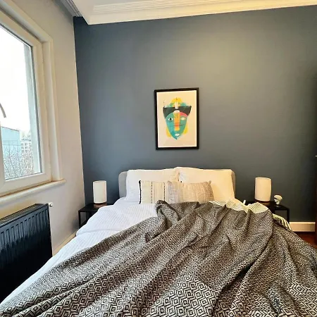 Wonder Homes - Spacious Flat W/ 4 Bedroom ! 4 Mins To Taksim Square *